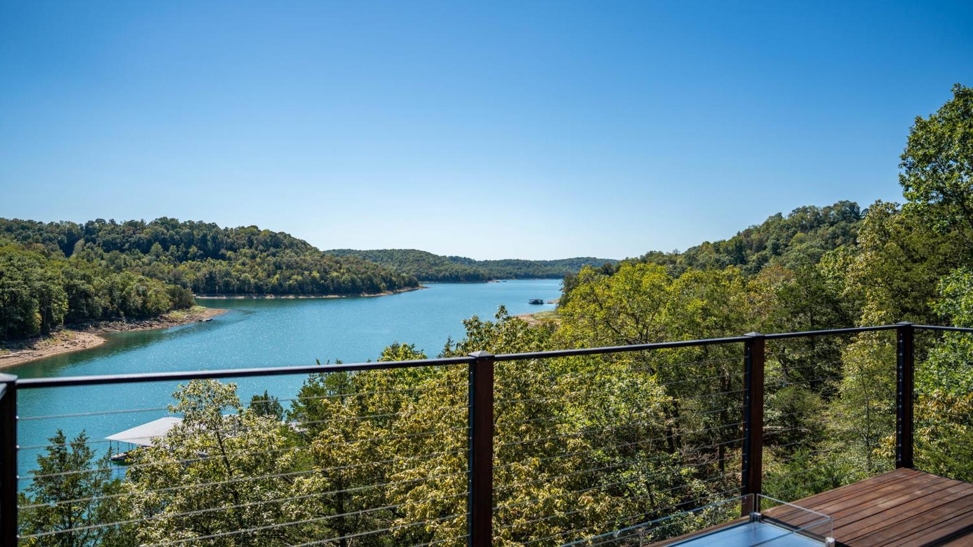 Beaver Lakefront Cabins - Couples Only Getaways Eureka Springs Exterior photo