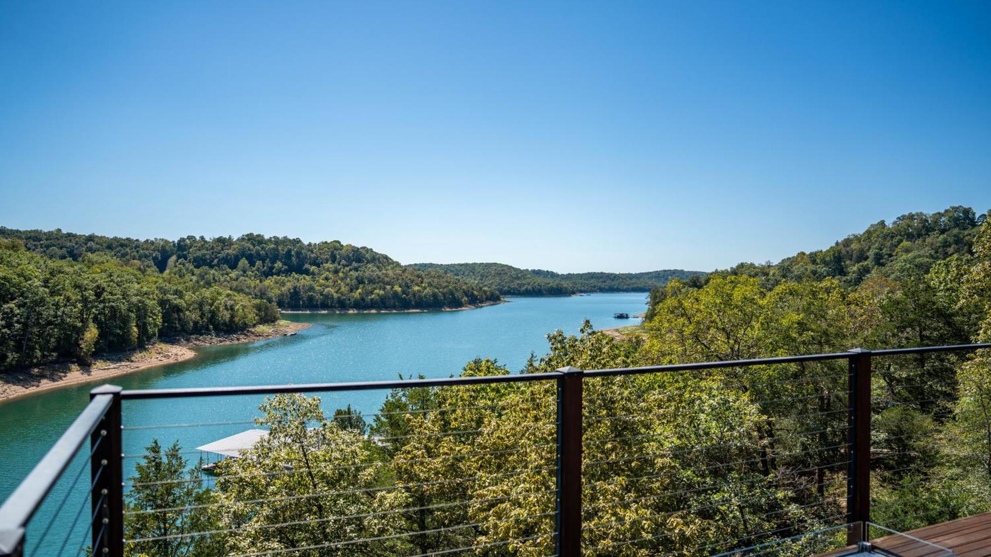 Beaver Lakefront Cabins - Couples Only Getaways Eureka Springs Exterior photo