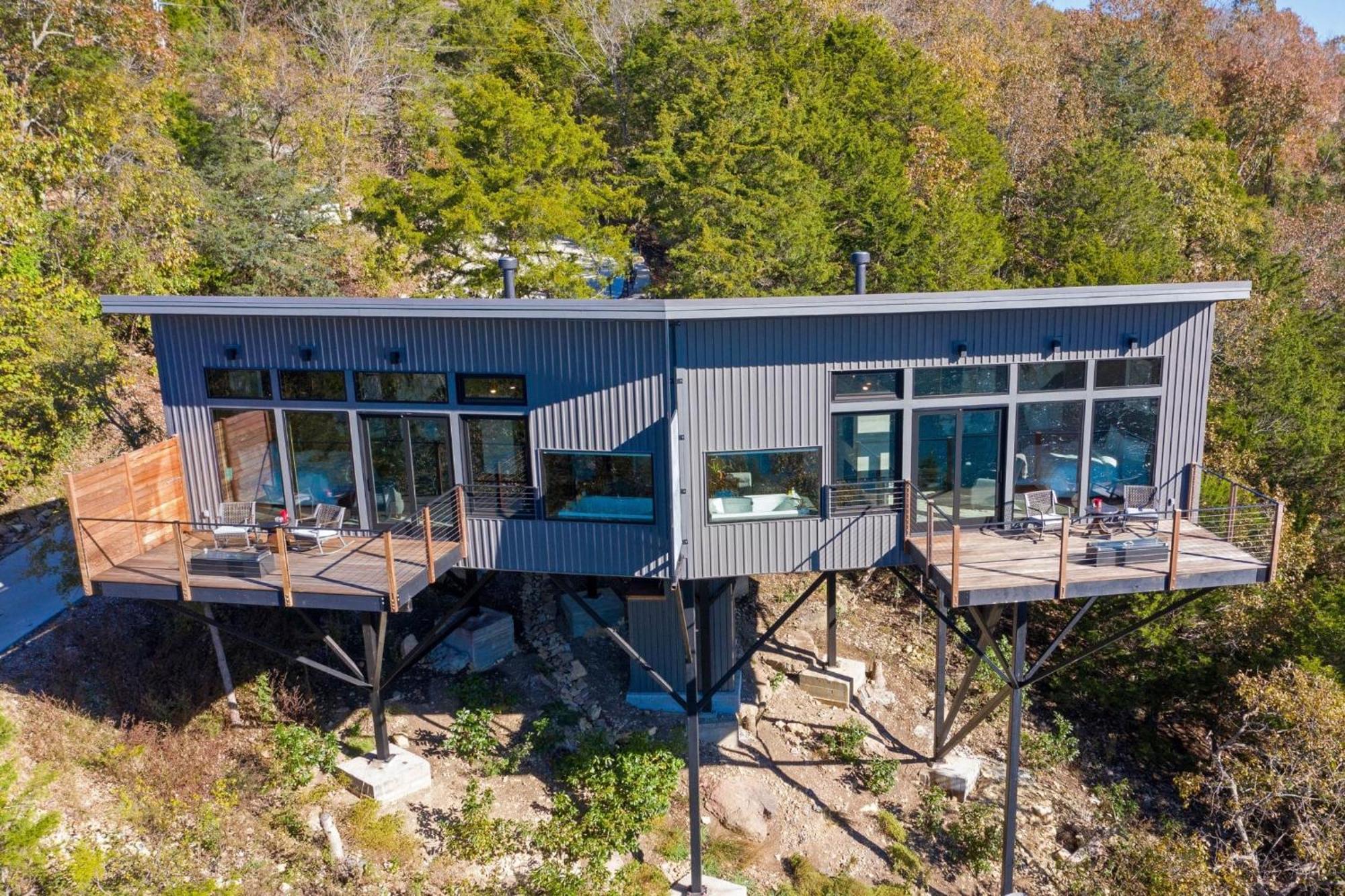 Beaver Lakefront Cabins - Couples Only Getaways Eureka Springs Exterior photo